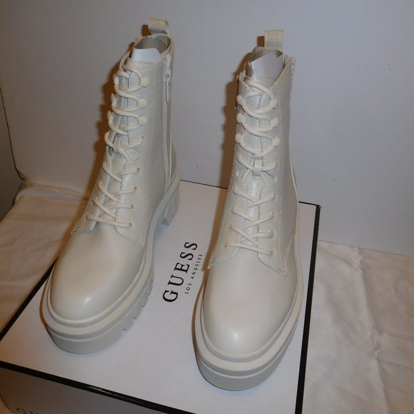 GUESS Gwforina Ivory Chunky Combat Boots--Size 10 NWT - Picture 1 of 9